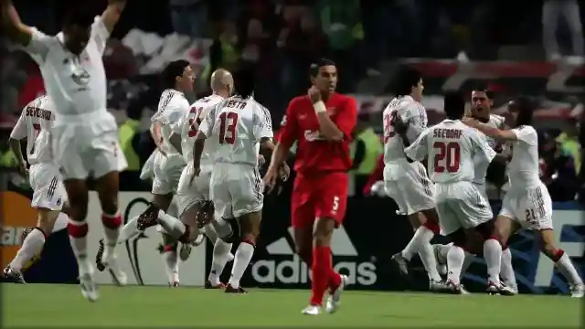 دیدار میلان و لیورپول دیدار فینال لیگ قهرمانان 2005 بین آث میلان و لیورپول معروف به معجزه استانبول